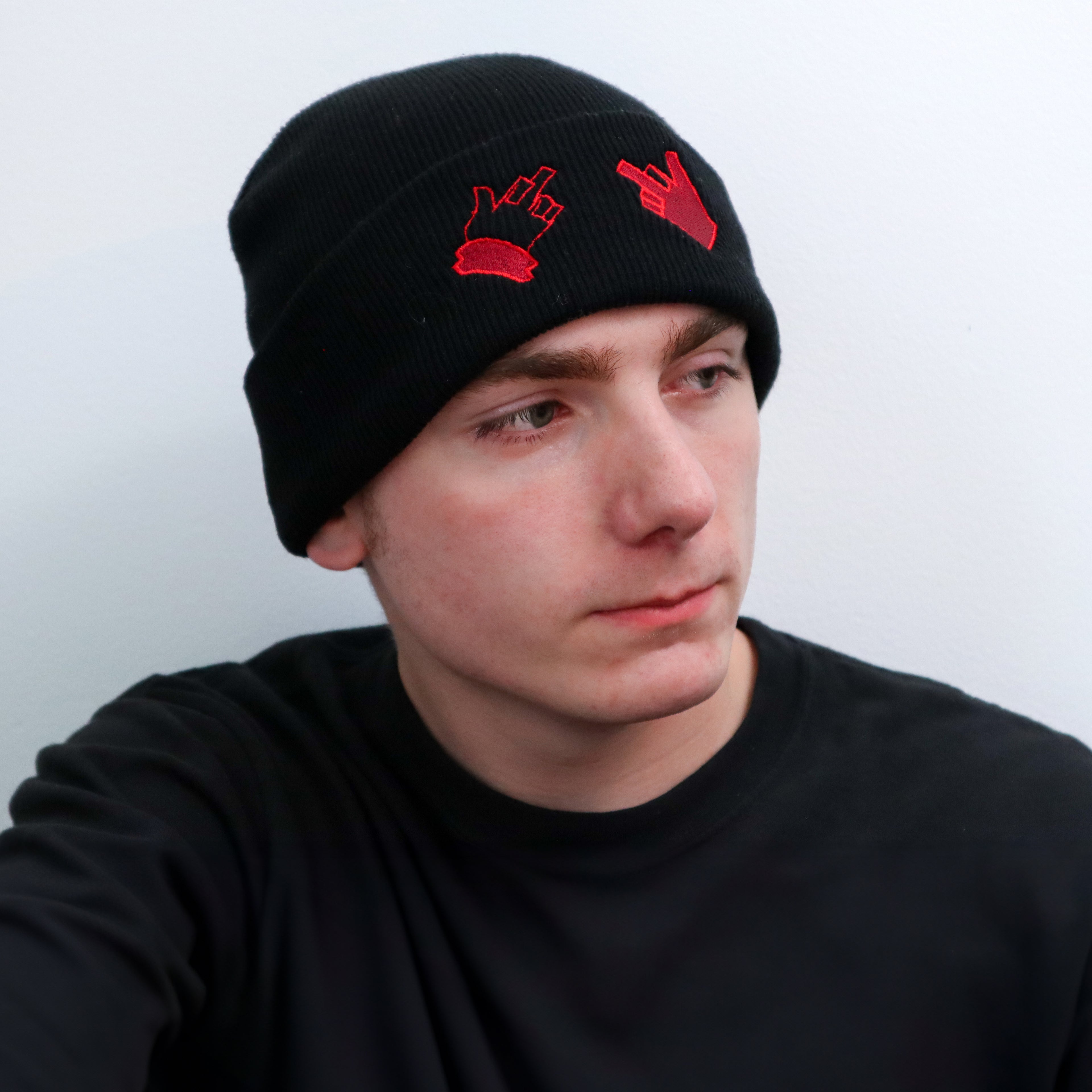 STINKY FINGER // BEANIE